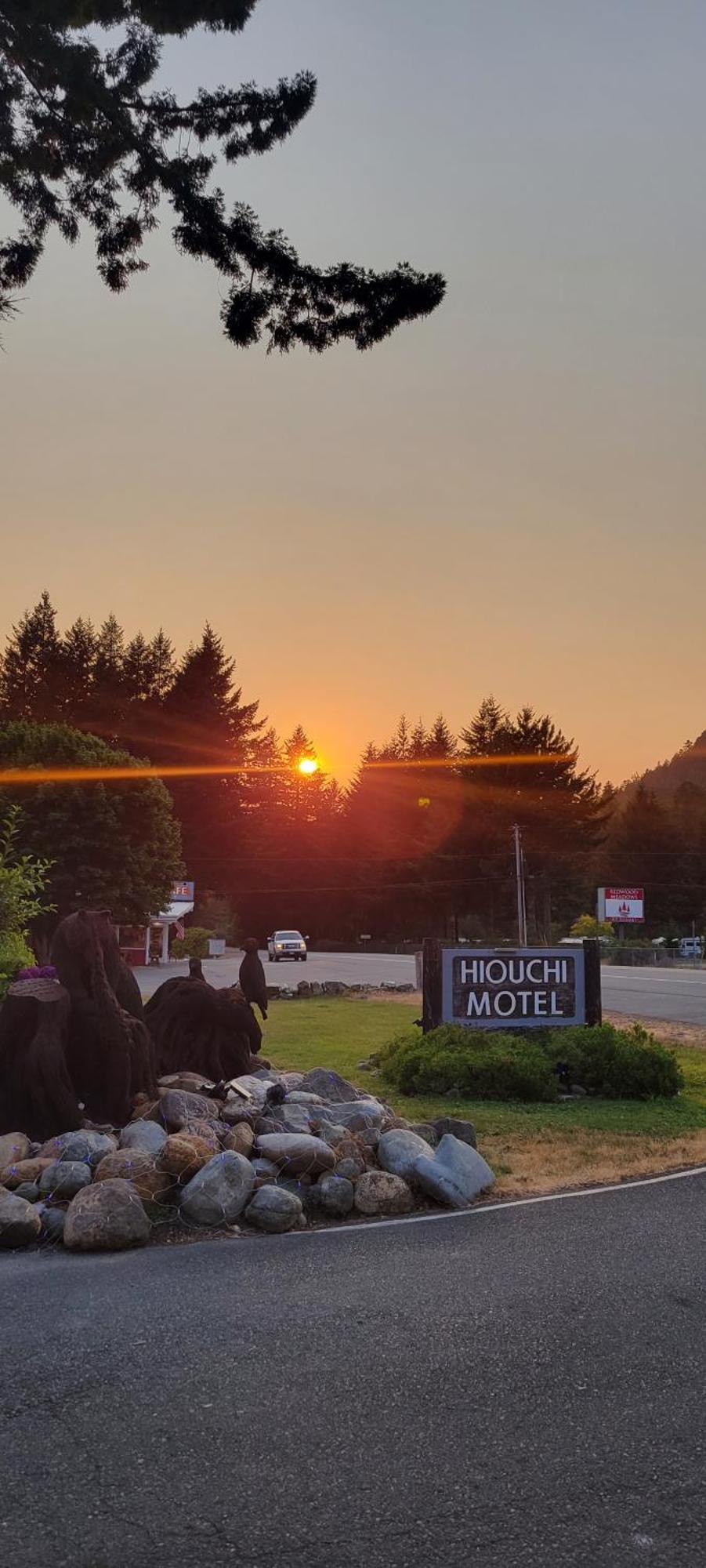 Hiouchi Motel Crescent City Buitenkant foto