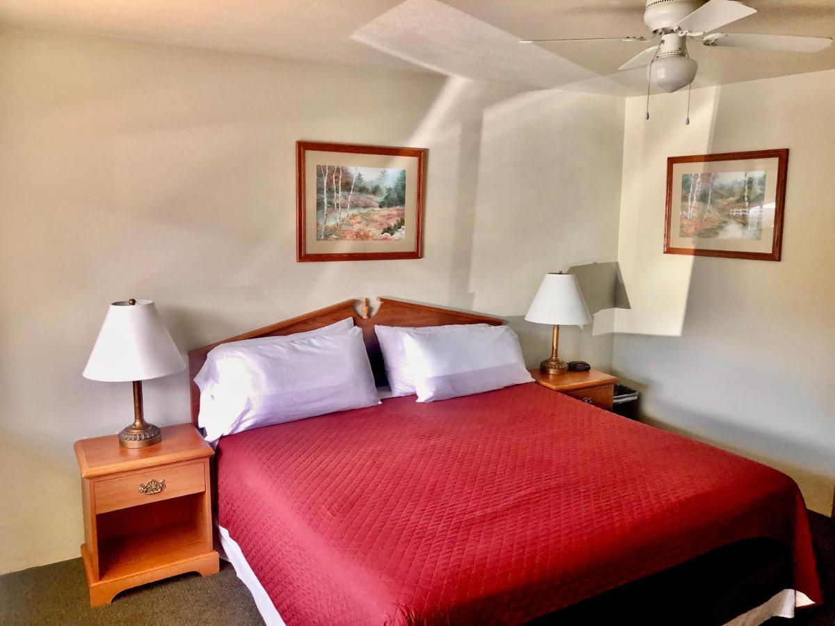 Hiouchi Motel Crescent City Buitenkant foto